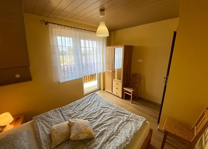 Semesterbostad Ptasi Raj *