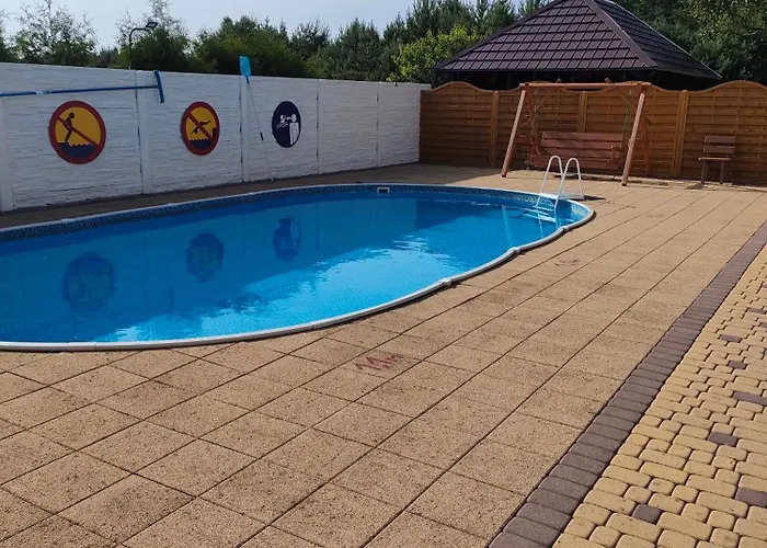 Ptasi Raj Semesterbostad