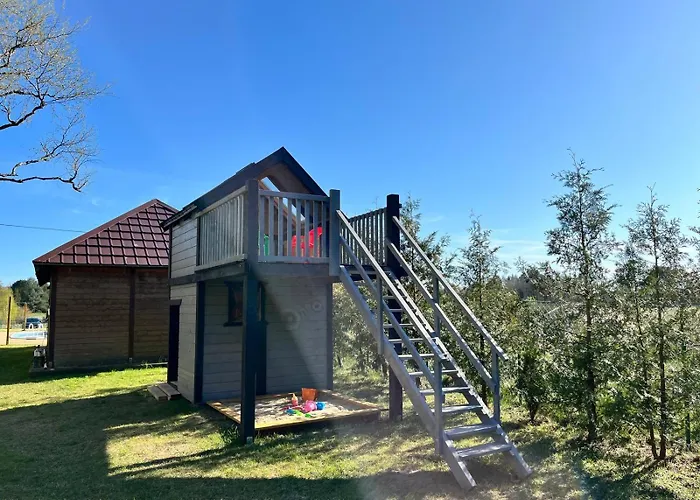 Ptasi Raj Semesterbostad *